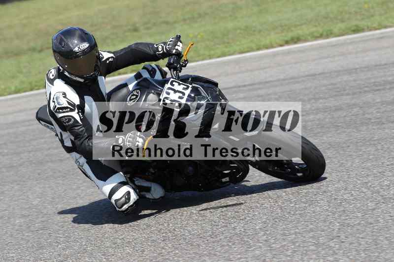 /44 09.08.2025 Plüss Moto Sport ADR/Freies Fahren/333